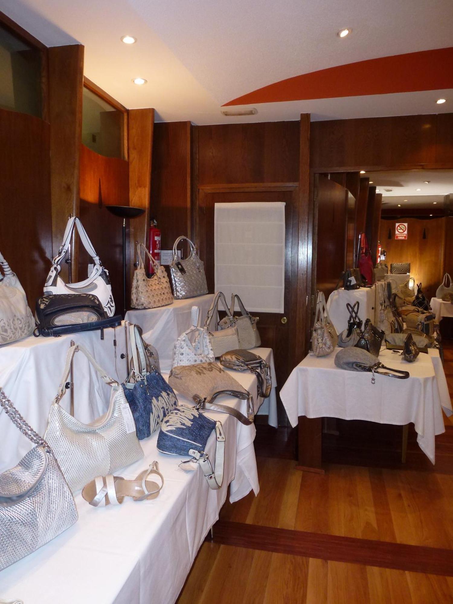 Hotel Cordon Burgos Bagian luar foto